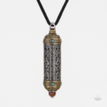 Amulette Bouddha en métal argenté