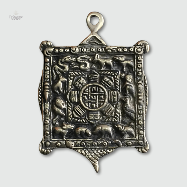 Amulette Bouddhiste 12 Zodiaque symbolique et spirituelle