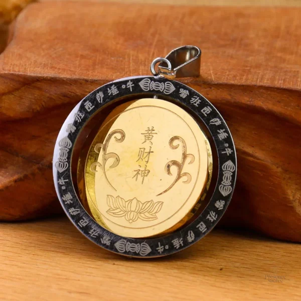 Amulette en or, symbole de paix intérieure
