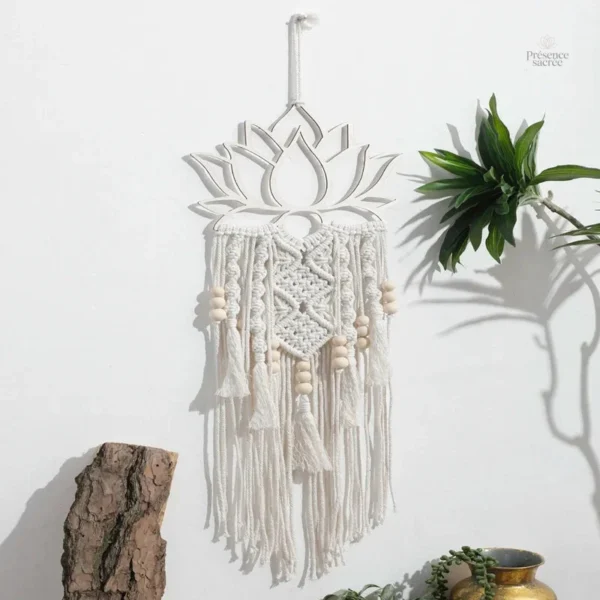 Attrape-rêve Fleur de Lotus en macramé