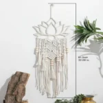 Accessoire zen, attrape-rêve fleur de lotus en macramé