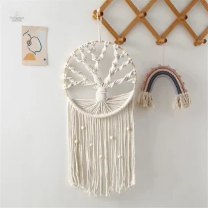 Attrape-rêve bohème avec motif arbre de vie en macramé