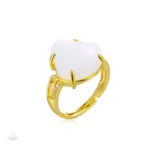 Bague en jade représentant le Bouddha