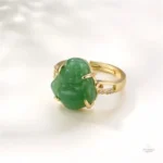 Bague en pierre jade, symbole de paix et sérénité