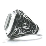 Bague Bouddha en argent pour un style spirituel