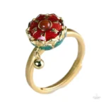 Bague avec symboles bouddhistes, design pour l'équilibre émotionnel