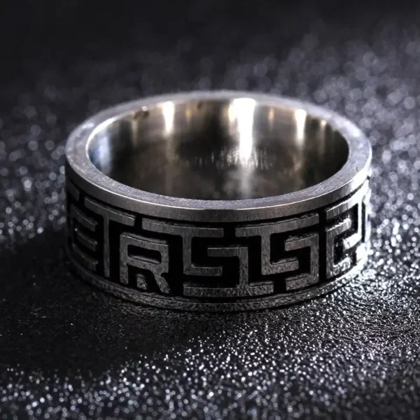 Bague Bouddhiste au design simple et apaisant