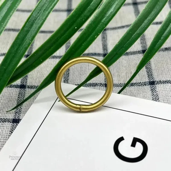 Accessoire de méditation : Bague Bouddhiste