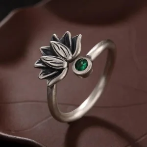 Bague Lotus Femme, symbole de paix et d'harmonie intérieure