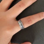 Bague classique en argent, inspiration bouddhiste contemporaine