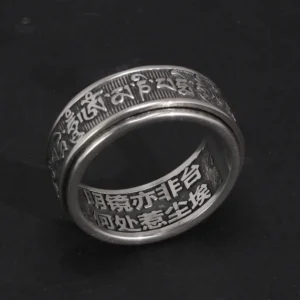 Bague spirituelle ornée de symbole Om Mani Padme Hum