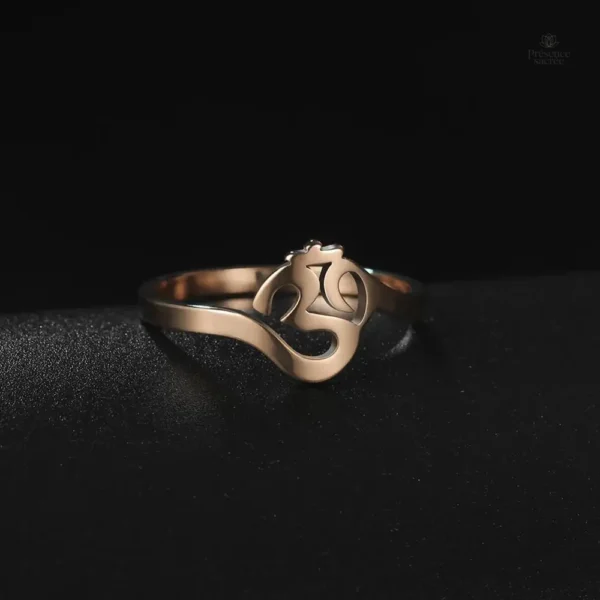 Bague Om Or - Accessoire de mode spirituel