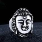 Accessoire spirituel : bague avec motif de tête de Bouddha