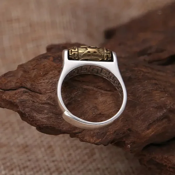 Bague Bouddhiste Tournante avec design élégant