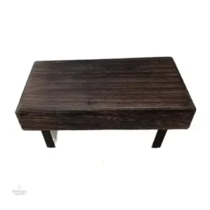Banc de méditation compact pour un espace réduit
