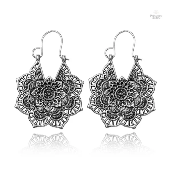 Boucles d'oreilles mandala artisanales en métal