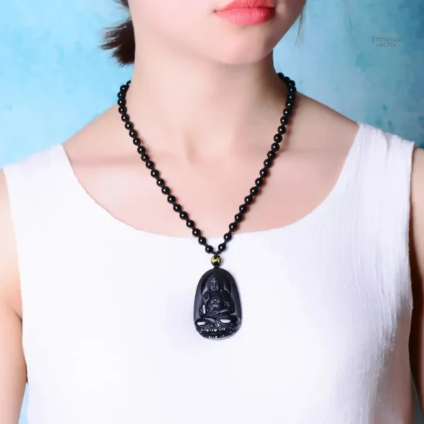 Accessoire Bouddha en obsidienne pour méditation
