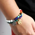 Bracelet 7 chakras spirituel avec détail arbre