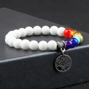 Bracelet en perles 7 chakras avec pendentif arbre