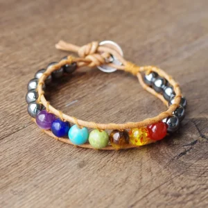 Bracelet hématite 7 Chakras en cuir élégant