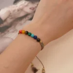 Bracelet 7 chakras en matériaux naturels et tressés