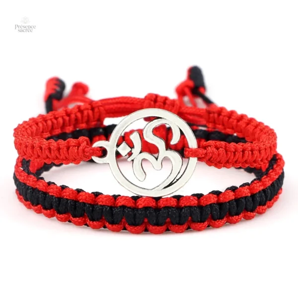 Bracelet Bouddhiste Ohm Rouge, symbole de paix et sérénité