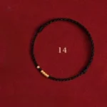 Accessoire chinois, bracelet en corde rouge