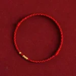 Bracelet en corde rouge, touche asiatique chic