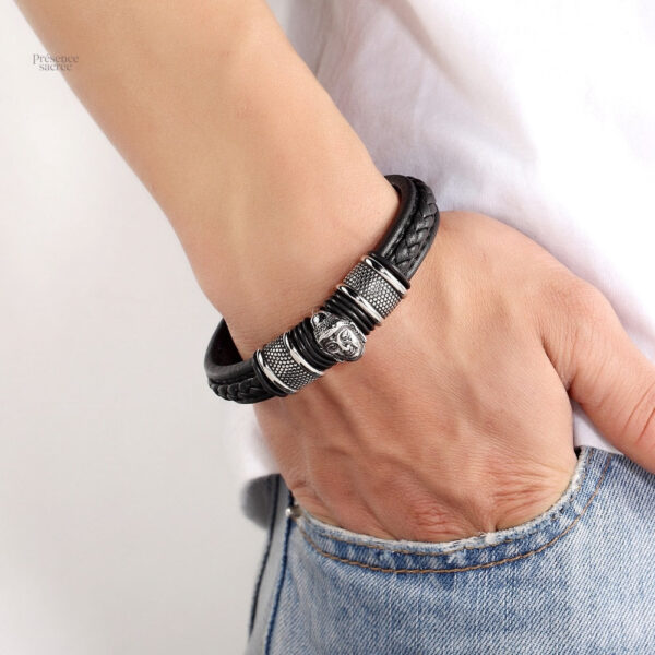 Accessoire spirituel en cuir et acier, style bouddhiste