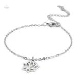 Accessoire de mode inspiré de la Fleur de Lotus