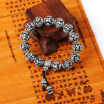 Bracelet spirituel avec perles Mala