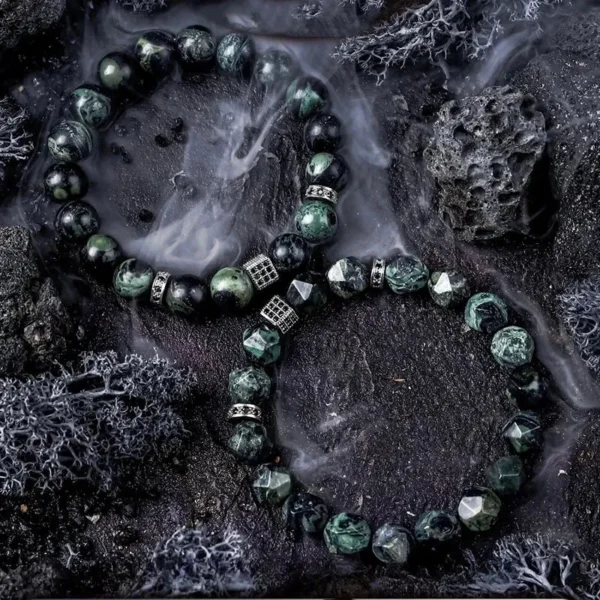 Bracelet en pierre purificatrice, design élégant
