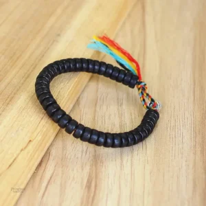 Bracelet Tibétain Tressé avec Mantra Porte Bonheur