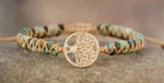 Bracelet tendance en jaspe avec symbole de vie