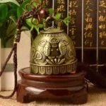 Cloche tibétaine petite, idéale pour rituels spirituels