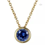 Collier personnalisé avec pierres éternelles