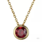 Collier avec gemmes de naissance et style naturel