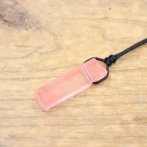 Collier en pierre naturelle élégant