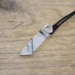 Collier tendance en pierre précieuse