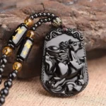 Ornement bouddhiste : collier obsidienne méditation