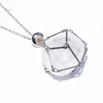 Bijou bouddhiste en jade, symbole de paix