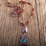 Collier rectangular en pierre, style méditatif unique