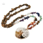 Accessoire zen : collier en pierres multicolores