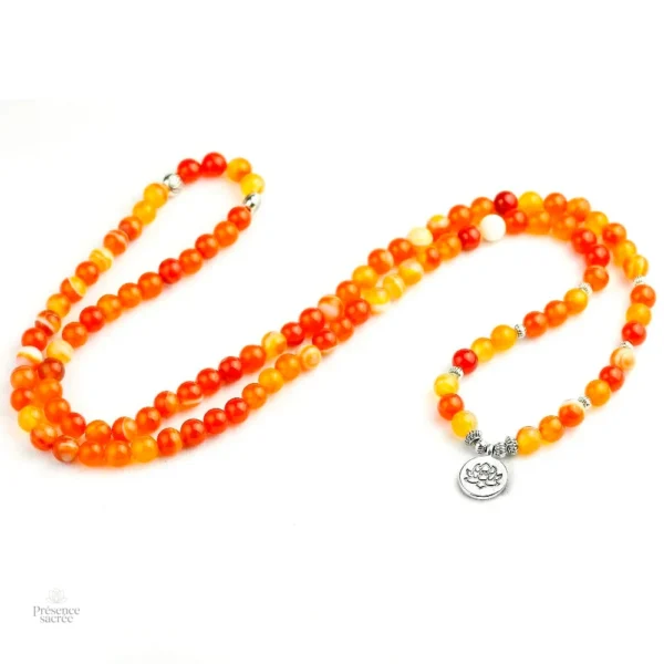 Mala tibétain avec perles de Cornaline, accessoire spirituel