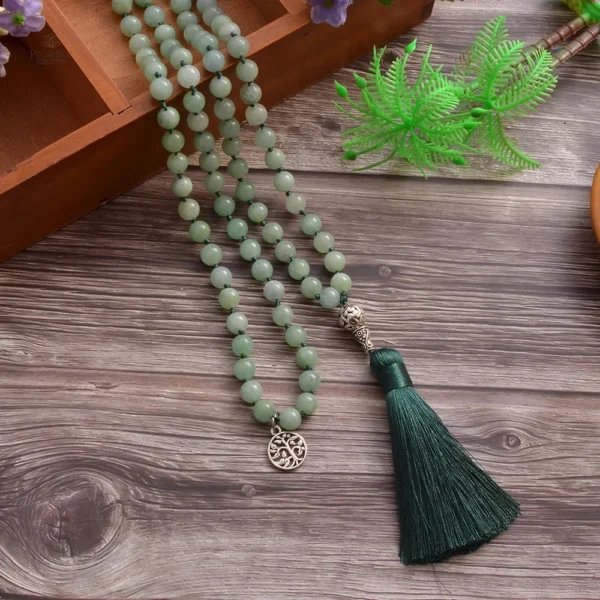 Mala de perles de jade, accessoire pour la pratique méditative