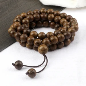 Mala Tibétain en bois naturel pour la méditation
