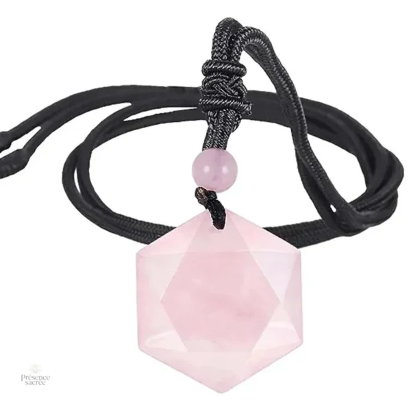 Collier en agate noire, design hexagonal