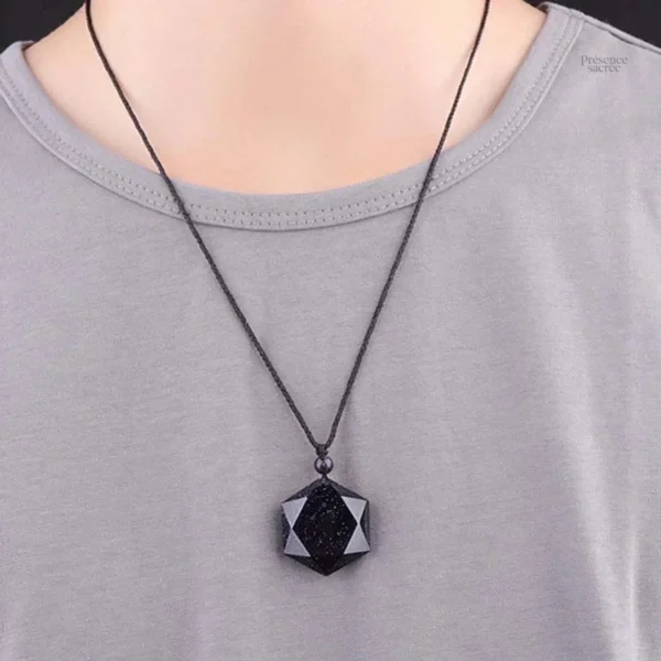 Collier bouddhiste en pierre naturelle hexagonale