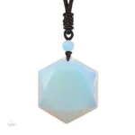 Bijou minimaliste en agate hexagonale noire