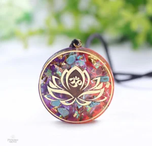 Collier Pendentif Lotus en Orgonite